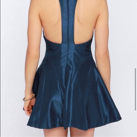 Keepsake x Revolve structured fit and flare dress - Picture 6 of 15